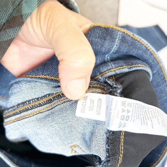 Spanx Distressed Ankle Skinny Jeans Size Medium Medium Wash Released Hem - Picture 11 of 14
